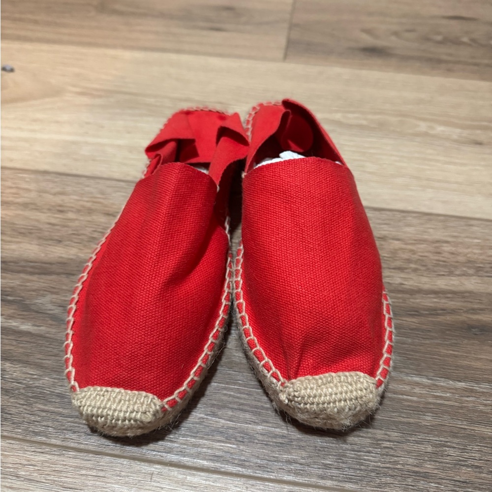 brand new alpargatas